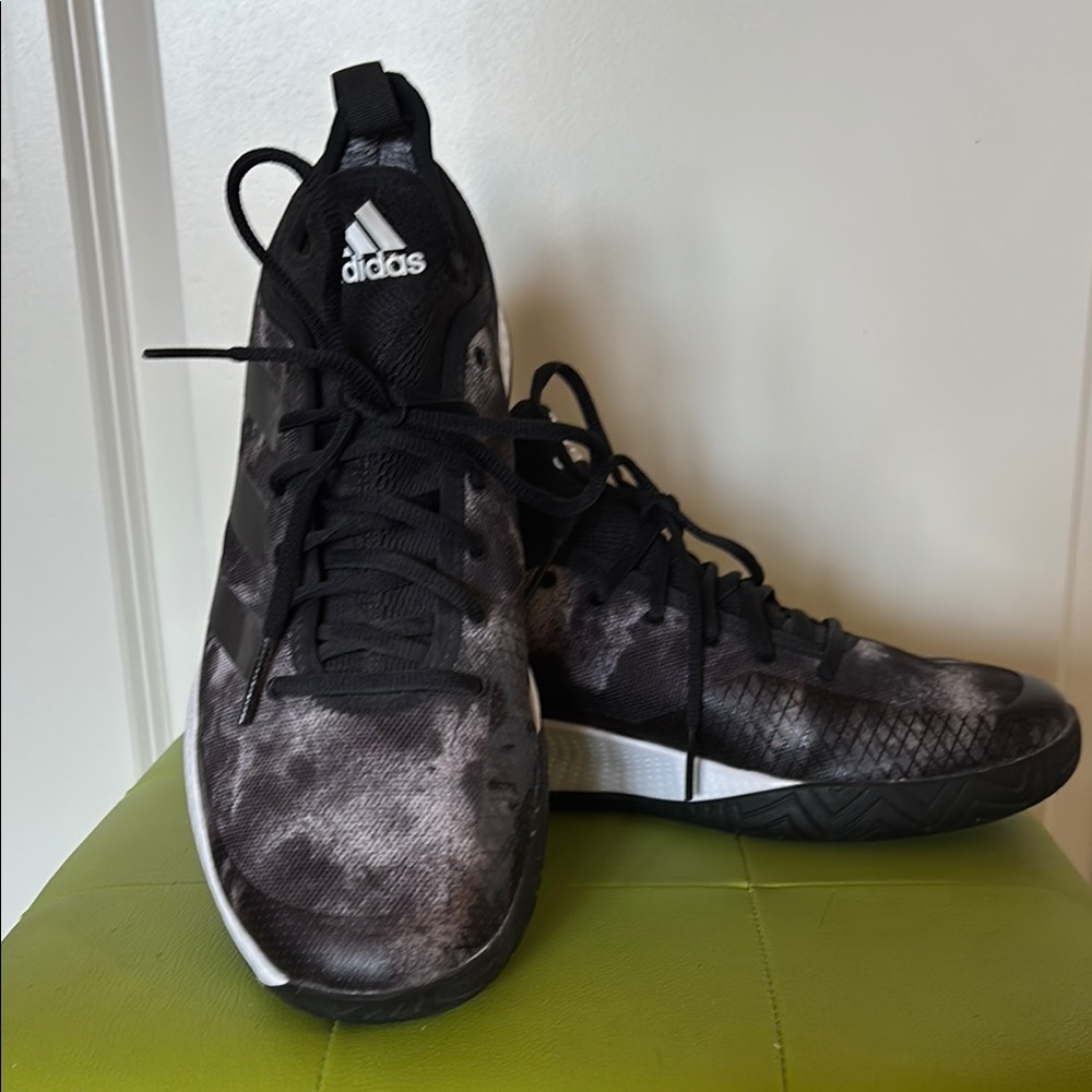 Adidas Bounce Men's Black Tennis Court Shoes